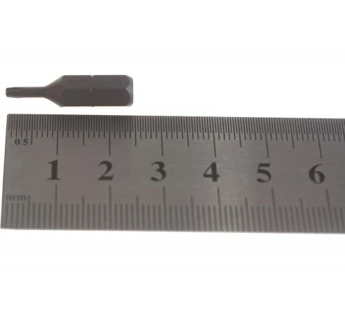 Бита 1/4", TORX с отверстием, T7, 25 мм KING TONY 102507U Бита 1/4", TORX с отверстием, T7, 25 мм KING TONY 102507U