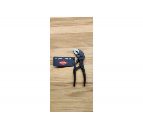 Переставные сантехнические клещи с фиксатором KNIPEX L-100 мм,COBRA XS KN-8700100 Переставные сантехнические клещи с фиксатором KNIPEX L-100 мм,COBRA XS KN-8700100