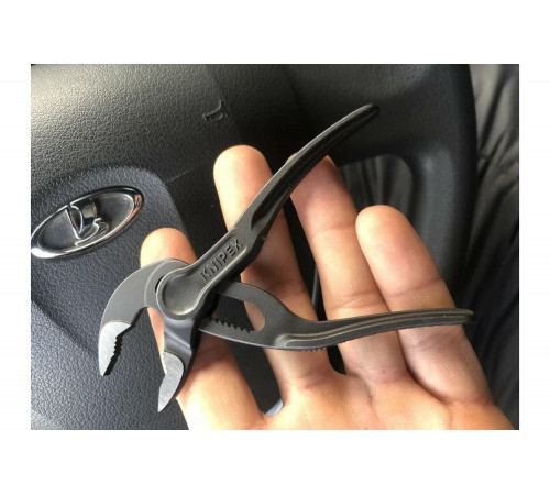 Переставные сантехнические клещи с фиксатором KNIPEX L-100 мм,COBRA XS KN-8700100 Переставные сантехнические клещи с фиксатором KNIPEX L-100 мм,COBRA XS KN-8700100