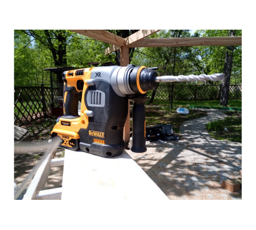 Аккумуляторный перфоратор DEWALT DCH 273 P2