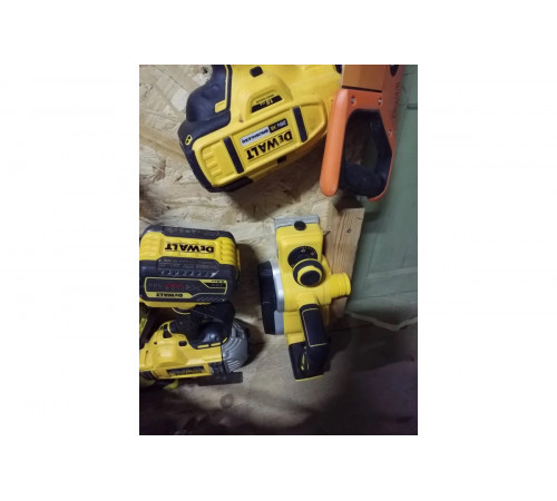 Бесщеточный рубанок DEWALT DCP580N