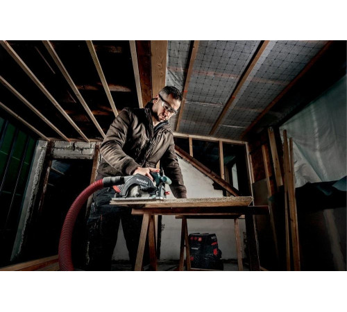 Аккумуляторная дисковая пила Metabo KS 18 LTX 57 601857810 Аккумуляторная дисковая пила Metabo KS 18 LTX 57 601857810