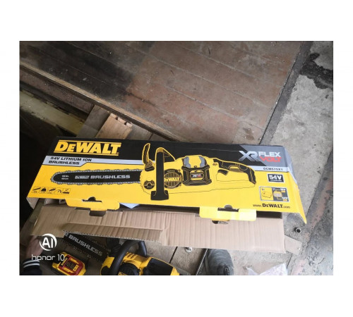 Цепная пила DEWALT FLEXVOLT DCM575X1