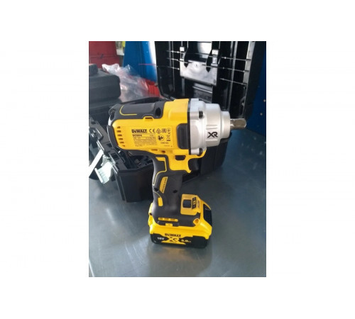 Импульсный гайковерт DEWALT 18.0 В XR DCF894P2-QW