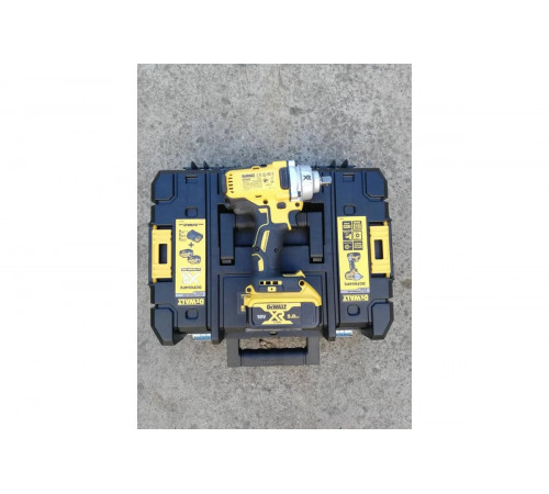 Импульсный гайковерт DEWALT 18.0 В XR DCF894P2-QW