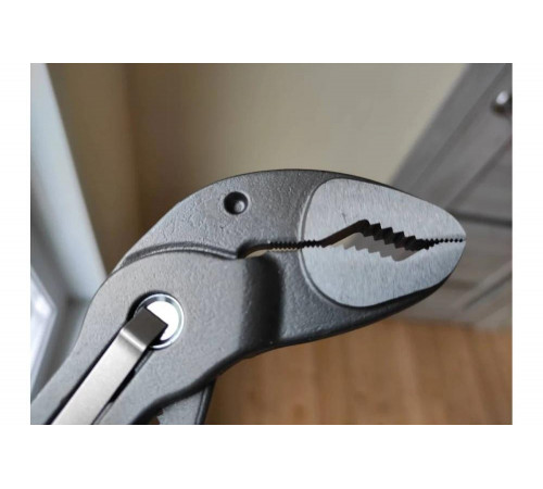 Универсальные переставные клещи KNIPEX КОБРА KN-8701300 Универсальные переставные клещи KNIPEX КОБРА KN-8701300