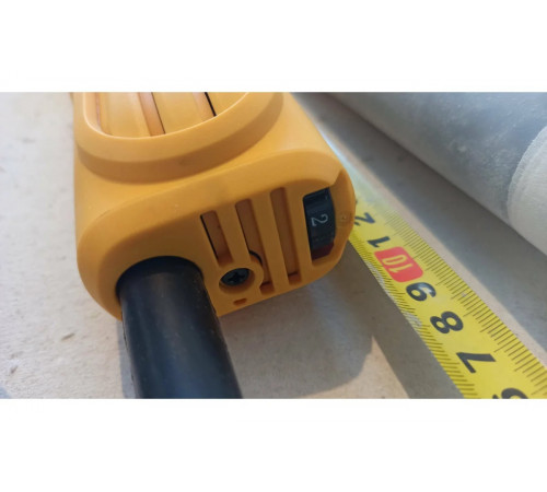 Угловая шлифмашина DEWALT DWE4119