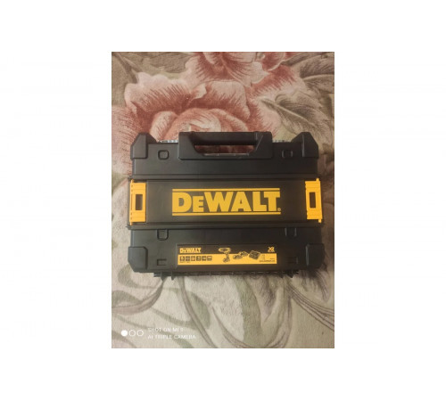 Бесщеточная дрель-шуруповерт DEWALT 18.0 В XR DCD777S2T