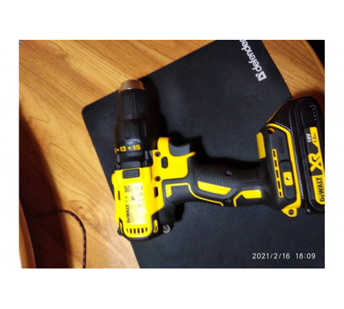 Бесщеточная дрель-шуруповерт DEWALT 18.0 В XR DCD777S2T