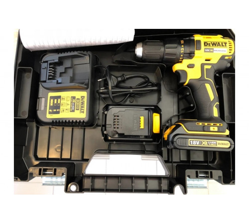 Бесщеточная дрель-шуруповерт DEWALT 18.0 В XR DCD777S2T