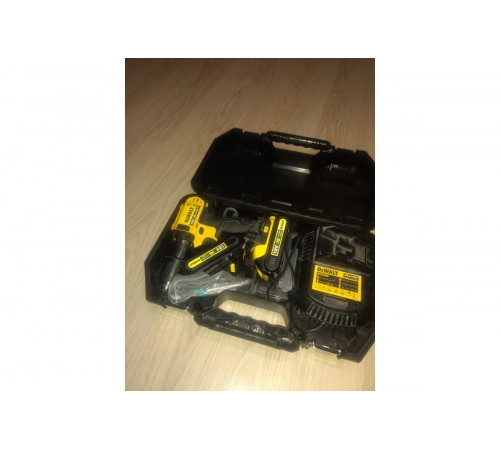 Бесщеточная дрель-шуруповерт DEWALT 18.0 В XR DCD777S2T