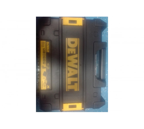 Бесщеточная дрель-шуруповерт DEWALT 18.0 В XR DCD777S2T