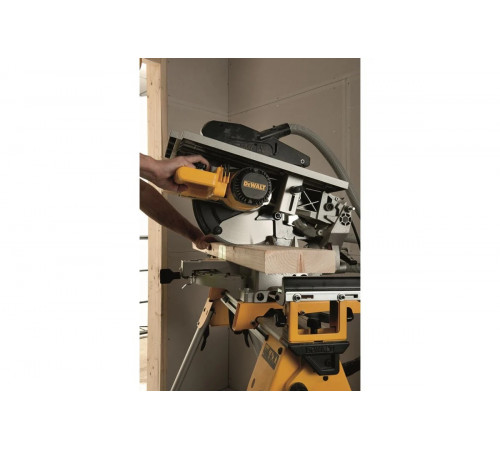 Торцовочная пила DEWALT D27113