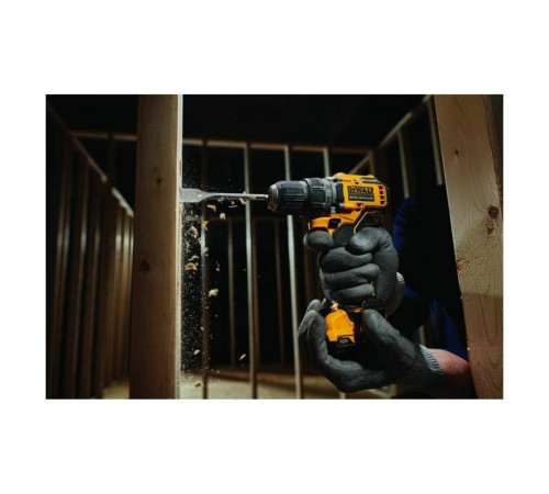 Бесщеточная дрель-шуруповерт DEWALT 12 В XR DCD701N-XJ