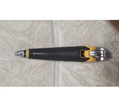 Универсальный нож DEWALT с выдвижным лезвием DWHT0-10295