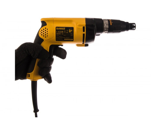 Шуруповерт DEWALT DW 263 K