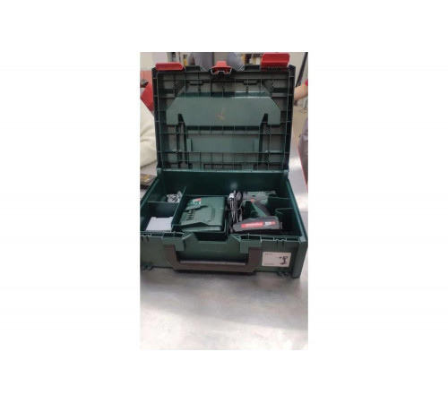 Аккумуляторный винтоверт Metabo BS 18 L Аккумуляторный винтоверт Metabo BS 18 L