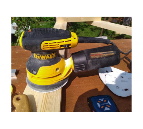 Эксцентриковая шлифмашина DEWALT DWE6423