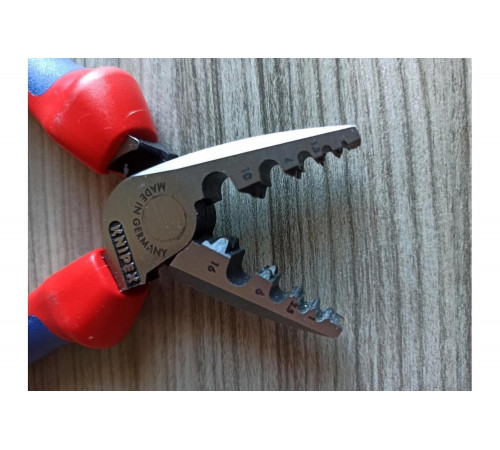 Ручной обжимник KNIPEX KN-9772180 Ручной обжимник KNIPEX KN-9772180