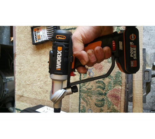 Аккумуляторная дрель-шуруповерт WORX Switchdriver WX176.2 Аккумуляторная дрель-шуруповерт WORX Switchdriver WX176.2