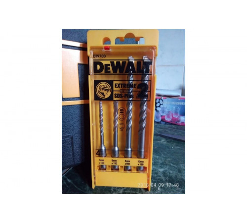Перфоратор DEWALT D 25263 K