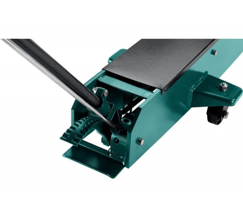 Подкатной домкрат для тяжелой техники KRAFTOOL Kraft-lift 20 т, 220-680 мм 43455-20 Подкатной домкрат для тяжелой техники KRAFTOOL Kraft-lift 20 т, 220-680 мм 43455-20