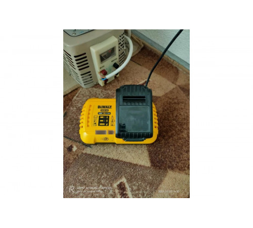 Дрель-шуруповерт DEWALT DCD791NT