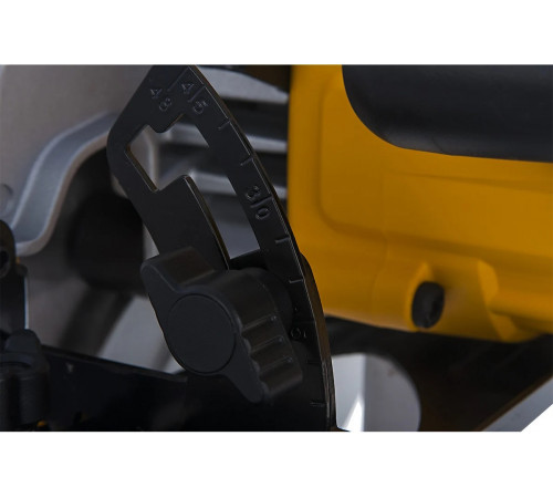 Дисковая пила DEWALT DWE 560 K