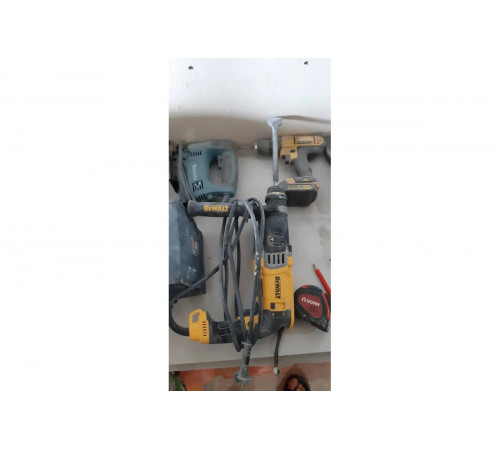 Перфоратор DEWALT D 25143 K