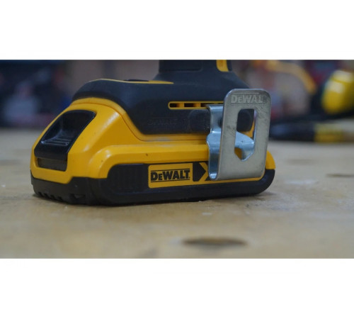 Бесщеточный импульсный шуруповерт DEWALT XR DCF887N