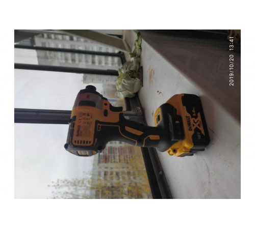 Бесщеточный импульсный шуруповерт DEWALT XR DCF887N