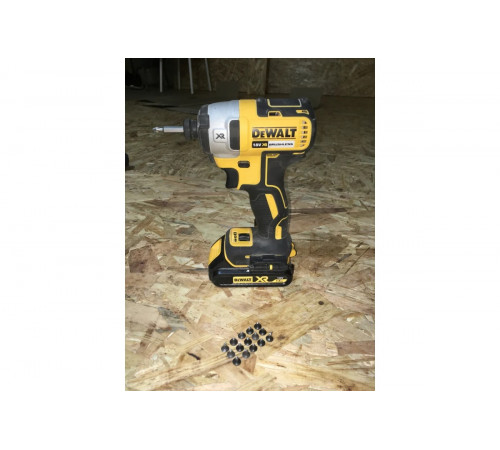 Бесщеточный импульсный шуруповерт DEWALT XR DCF887N