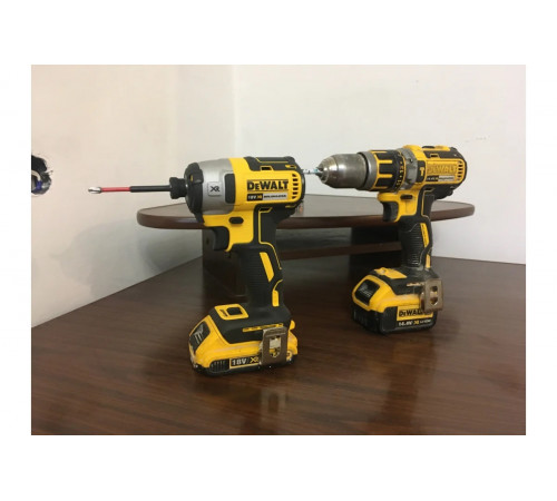 Бесщеточный импульсный шуруповерт DEWALT XR DCF887N