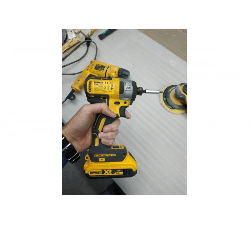 Бесщеточный импульсный шуруповерт DEWALT XR DCF887N