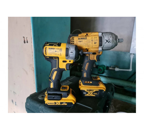 Бесщеточный импульсный шуруповерт DEWALT XR DCF887N