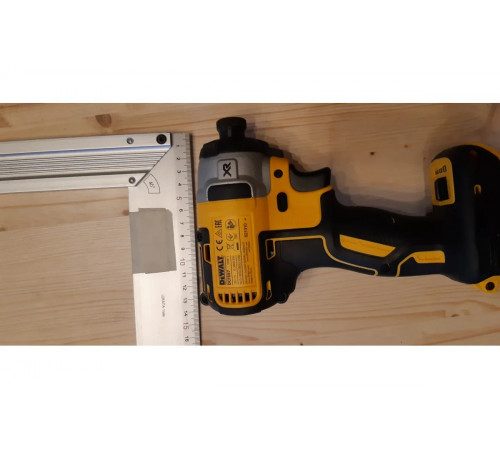 Бесщеточный импульсный шуруповерт DEWALT XR DCF887N