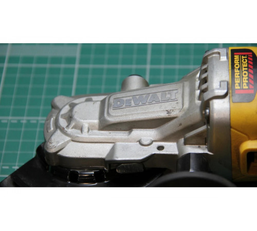 Угловая шлифмашина DEWALT 18В XR DCG405FN