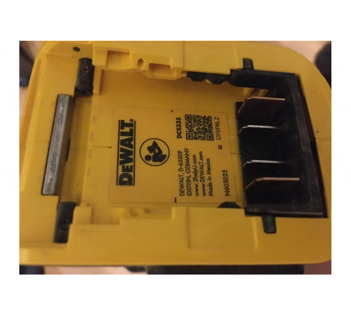 Лобзик DEWALT 18.0 В XR DCS335N-XJ