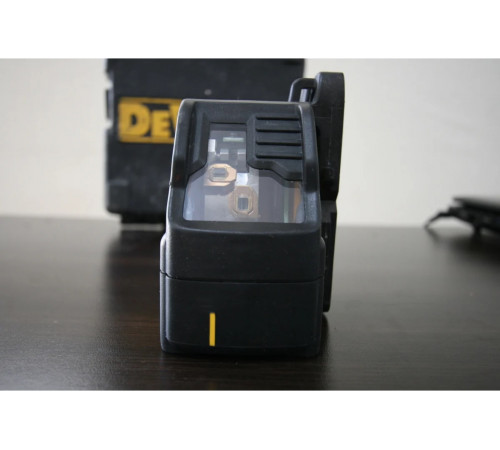 Лазерный нивелир DEWALT DW 088 K
