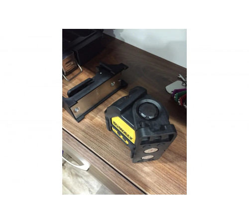 Лазерный нивелир DEWALT DW 088 K