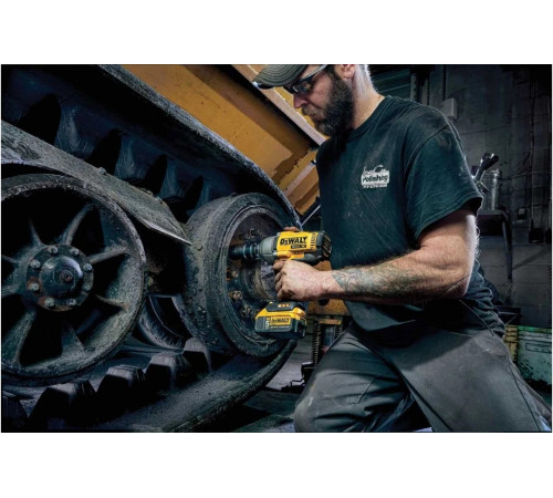 Импульсный гайковерт DEWALT DCF899N