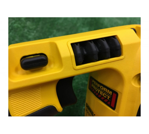 Бесщеточный перфоратор DEWALT DCH274P2