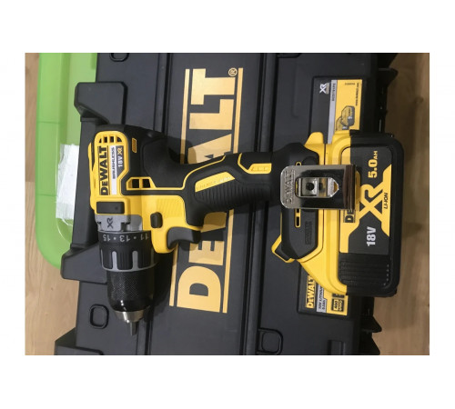 Бесщеточная дрель-шуруповерт DEWALT DCD791P2