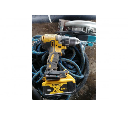 Бесщеточная дрель-шуруповерт DEWALT DCD791P2
