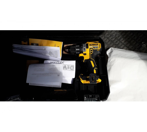 Бесщеточная дрель-шуруповерт DEWALT DCD791P2