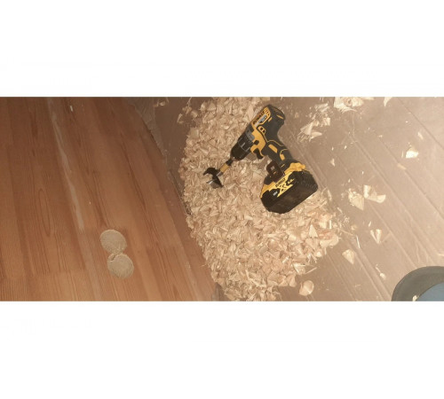 Бесщеточная дрель-шуруповерт DEWALT DCD791P2