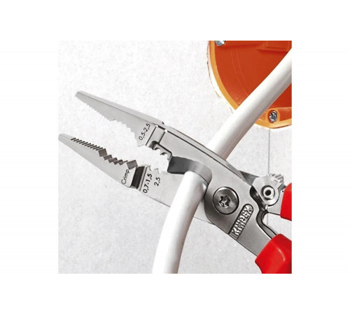 Электромонтажные клещи Knipex VDE, 6-в-1, зачистка: 0.75 - 1.5 + 2.5 мм, L-200 мм, KN-1396200SB Электромонтажные клещи Knipex VDE, 6-в-1, зачистка: 0.75 - 1.5 + 2.5 мм, L-200 мм, KN-1396200SB