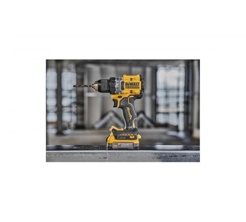Аккумуляторная дрель-шуруповерт Dewalt DCD800D2T, 18 В, 2000 об/мин, с 2 АКБ 2 Ач и ЗУ, в кейсе TSTAK DCD800D2T-QW