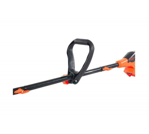 Аккумуляторная снеговая лопата YARD FOX BASIC 33E SB0133E24 Аккумуляторная снеговая лопата YARD FOX BASIC 33E SB0133E24