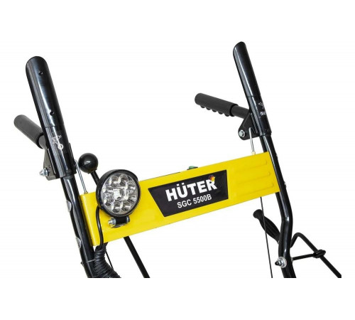 Снегоуборщик бензиновый Huter SGC-5500B Снегоуборщик бензиновый Huter SGC-5500B